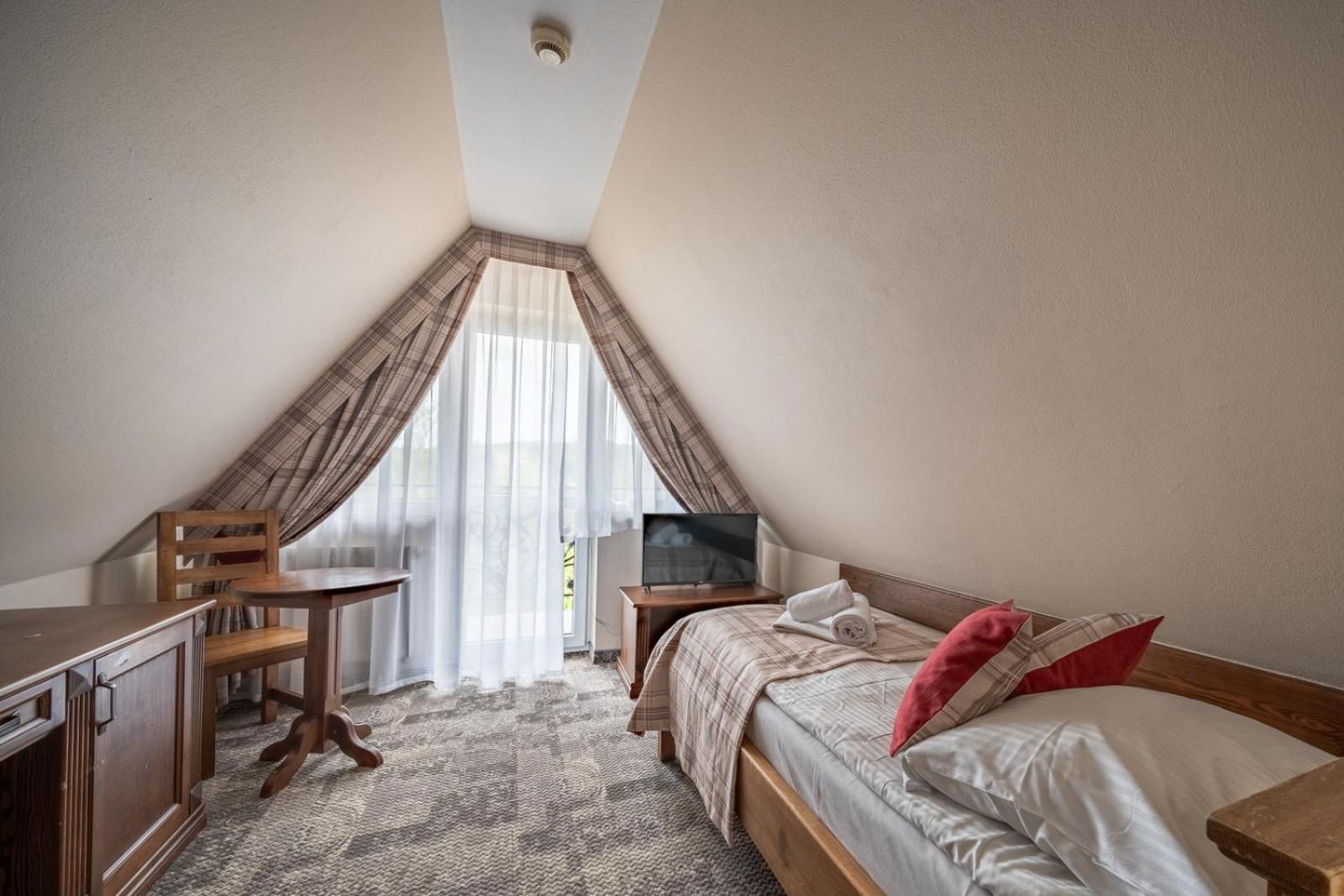 Deluxe Single Room